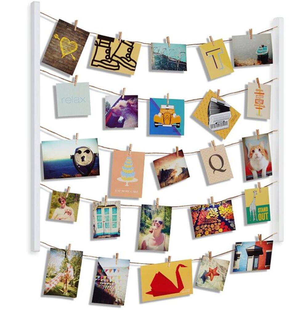 Umbra Hanging Photo Picture Display w/ Twine Cords & Clothespin Clips- New
